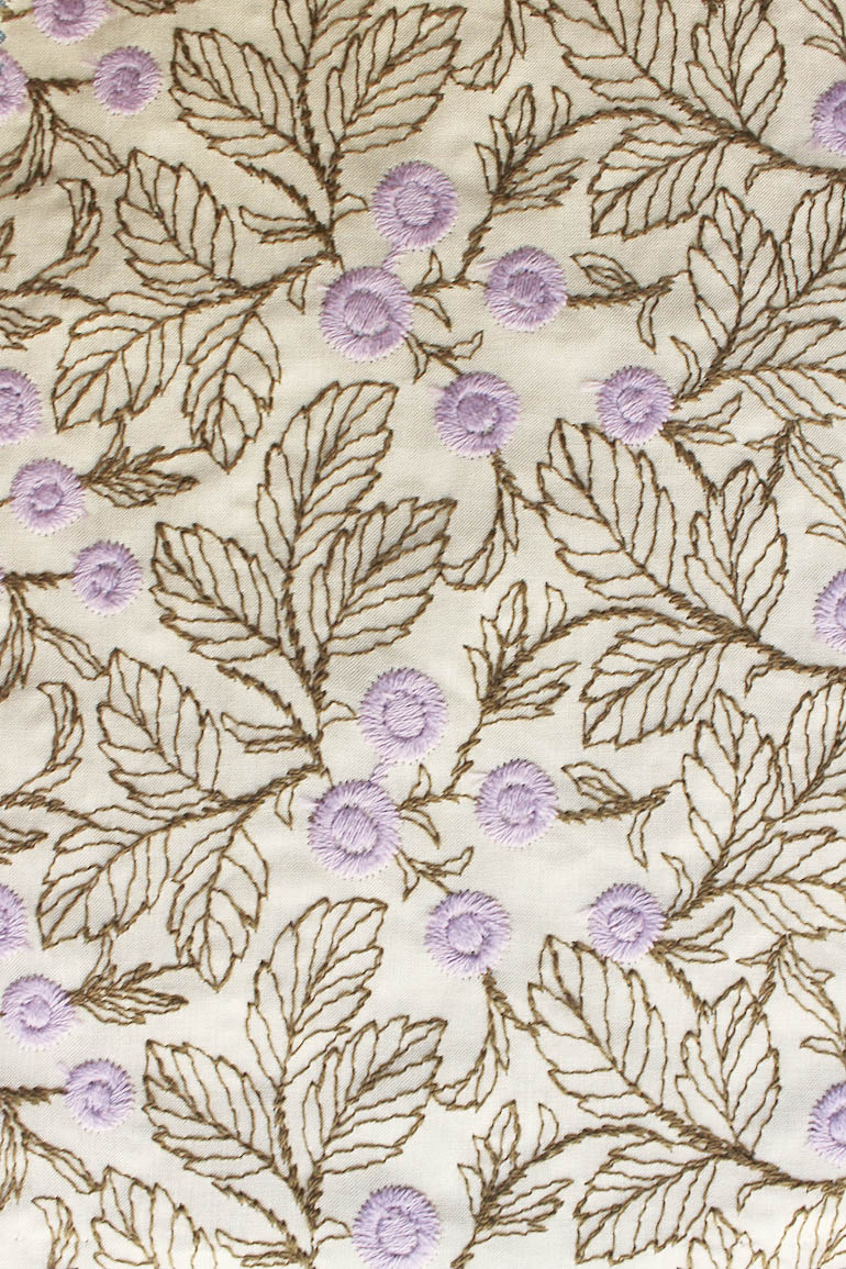 Jcコットン刺繍花柄-丸い花<br>ベージュ+紫花